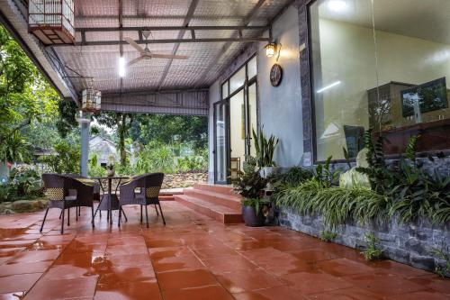 Balcony/terrace, VietnamTravel in Thai Nguyen Balcony/terrace, VietnamTravel in Thai Nguyen