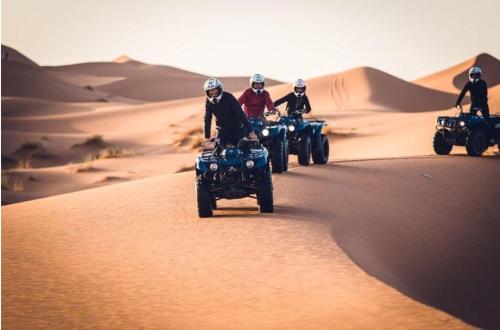 Luxury traditional Tent Camp in Merzouga Luxury traditional Tent Camp in Merzouga