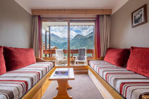 Residence Pierre & Vacances Les Sentiers du Tueda in Meribel Mottaret Residence Pierre & Vacances Les Sentiers du Tueda in Meribel Mottaret