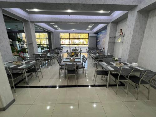 餐廳, TASHRIF HOTEL in 卡爾希 餐廳, TASHRIF HOTEL in 卡爾希