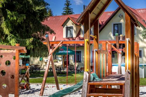 Penzion U Skály (Penzion U Skaly) in 基特利察 Penzion U Skály (Penzion U Skaly) in 基特利察