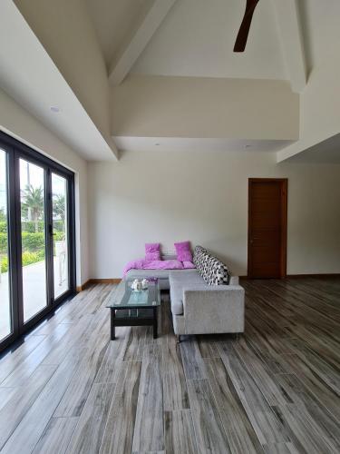 Villa Coastar near Xuyen Moc District Medical Center Villa Coastar near Xuyen Moc District Medical Center