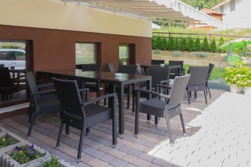 Terraza/balcón, Hotel Crisalpin in Poiana Brasov Terraza/balcón, Hotel Crisalpin in Poiana Brasov