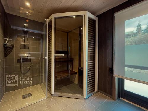Unique cabin w fantastic view, sauna & EV outlet in Svingvoll Unique cabin w fantastic view, sauna & EV outlet in Svingvoll