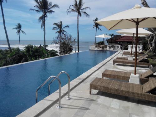 Zwembad, Gubug Balian Beach Bungalow in Tabanan Zwembad, Gubug Balian Beach Bungalow in Tabanan