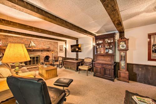 Amish Country Apartment with Cozy Fireplace! in New Holland Amish Country Apartment with Cozy Fireplace! in New Holland