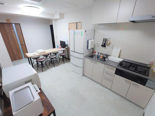 Kitchen, Stay Inn KOTO near Fushimi Inari-taisha Shrine Kitchen, Stay Inn KOTO near Fushimi Inari-taisha Shrine