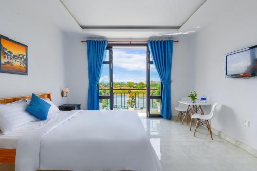 Gió Chiều Homestay - Thôn quê 2 mặt sông có bể bơi in Cam Kim Gió Chiều Homestay - Thôn quê 2 mặt sông có bể bơi in Cam Kim