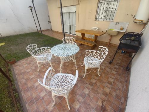 CAsA ARTIGAS 5684 in Villa Pueyrredón CAsA ARTIGAS 5684 in Villa Pueyrredón