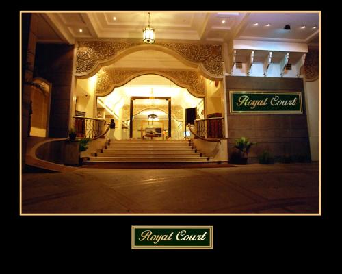 Facilities, Royal Court in Madurai Facilities, Royal Court in Madurai