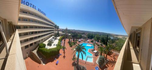 Swimming pool, Beatriz Toledo Auditorium & Spa in Toledo Swimming pool, Beatriz Toledo Auditorium & Spa in Toledo