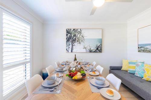 Удобства, Crystal by the Bay 5 4 6 Crystal Cl air conditioned Wi Fi and close to the beach in Фингъл Бей Удобства, Crystal by the Bay 5 4 6 Crystal Cl air conditioned Wi Fi and close to the beach in Фингъл Бей