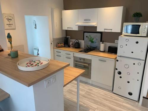 la parisienne ( 4 km de rouen ) in Le Mesnil Esnard la parisienne ( 4 km de rouen ) in Le Mesnil Esnard