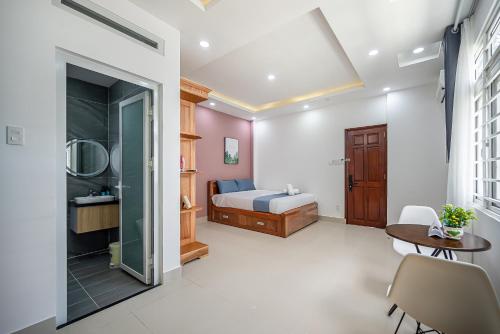 Facilities, Cozrum Homes - Retro House in District 5 Facilities, Cozrum Homes - Retro House in District 5