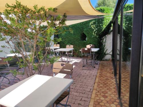 المرافق, كيرياد تاربس أودوس (Kyriad Tarbes Odos) in أودوس المرافق, كيرياد تاربس أودوس (Kyriad Tarbes Odos) in أودوس