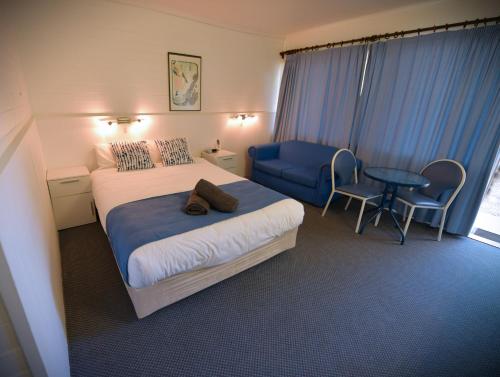 Sturt Motel Balranald in Balranald Sturt Motel Balranald in Balranald