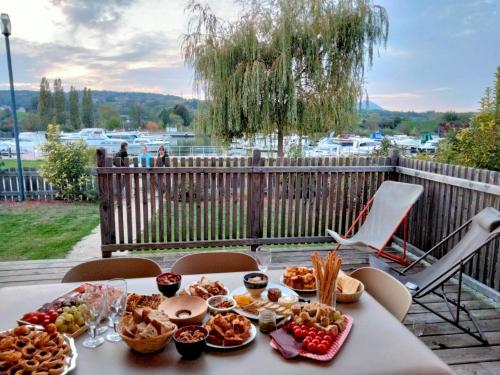 Instalaciones, Les Lodges de la ViaRhôna / cabane-spa (Les Lodges de la ViaRhona / cabane-spa) in Belley Instalaciones, Les Lodges de la ViaRhôna / cabane-spa (Les Lodges de la ViaRhona / cabane-spa) in Belley