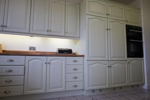 مطبخ, Benbradagh Country Cottage Causeway Coast in دونجيفين مطبخ, Benbradagh Country Cottage Causeway Coast in دونجيفين