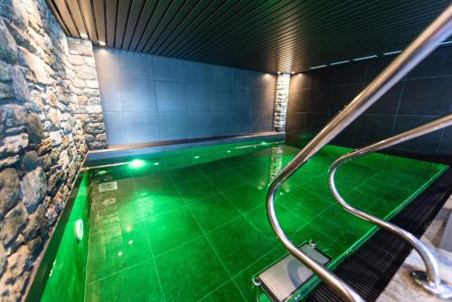 Swimming pool, Nendaz 4 Vallees and SPA in Nendaz Swimming pool, Nendaz 4 Vallees and SPA in Nendaz