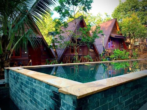 Mondulkiri Pizza Bungalows in Sen Monorom Mondulkiri Pizza Bungalows in Sen Monorom