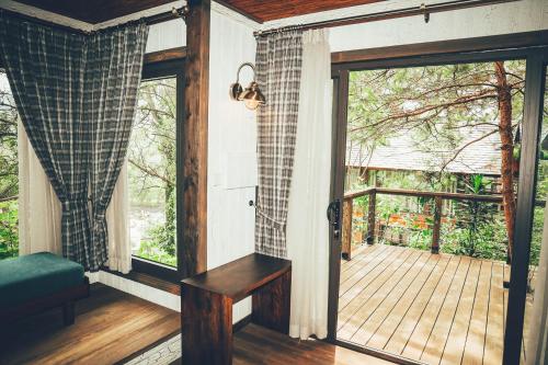 Balcony/terrace, Amaya Retreat in Phu Nghia (Soc Son) Balcony/terrace, Amaya Retreat in Phu Nghia (Soc Son)