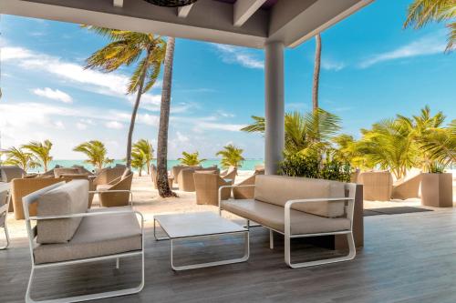 Bar/lounge, Riu Palace Maldivas - All Inclusive in Dhaalu Atoll Bar/lounge, Riu Palace Maldivas - All Inclusive in Dhaalu Atoll