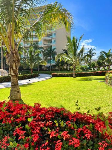 Beachfront Condo DelCanto Resort in นูโว วอลลาร์ต้า Beachfront Condo DelCanto Resort in นูโว วอลลาร์ต้า