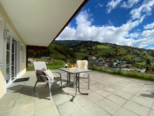 Apartment Alpenresort Saalbach E2 in Vorderglemm Apartment Alpenresort Saalbach E2 in Vorderglemm