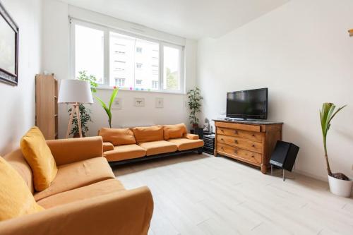 R-appartements Strasbourg cosy Orangerie pour vos séjours en famille ou entre amis (R-appartements Strasbourg cosy Orangerie pour vos sejours en famille ou entre amis) in كوارتير دي لإسبلاندي R-appartements Strasbourg cosy Orangerie pour vos séjours en famille ou entre amis (R-appartements Strasbourg cosy Orangerie pour vos sejours en famille ou entre amis) in كوارتير دي لإسبلاندي