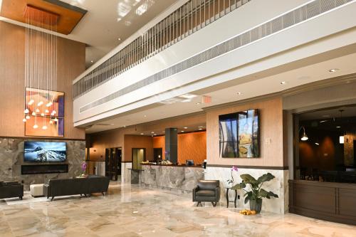 大堂, 度假大酒店 (Grand Resort Hotel) in 月桂山 (NJ) 大堂, 度假大酒店 (Grand Resort Hotel) in 月桂山 (NJ)