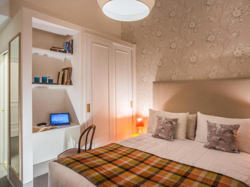 This photo about Alfieri9 shared on HyHotel.com