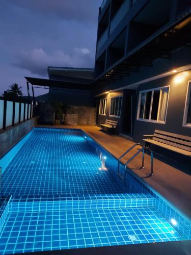 Swimming pool, AM Surin Place in Surin Swimming pool, AM Surin Place in Surin