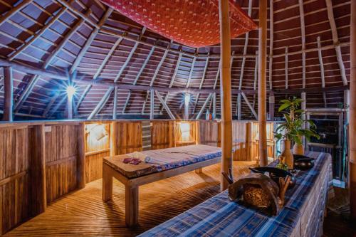 Massage, Atremaru Jungle Retreat near Sabang Beach Massage, Atremaru Jungle Retreat near Sabang Beach