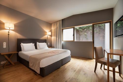 Santa Luzia ArtHotel. in Guimaraes Santa Luzia ArtHotel. in Guimaraes