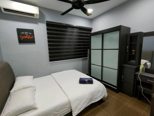 Three-Bedroom House at Tyara Homestay Sunway