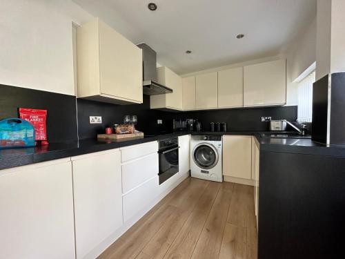 Spacious and stylish 4-bed home ideal for families in Stockton-on-Tees Spacious and stylish 4-bed home ideal for families in Stockton-on-Tees