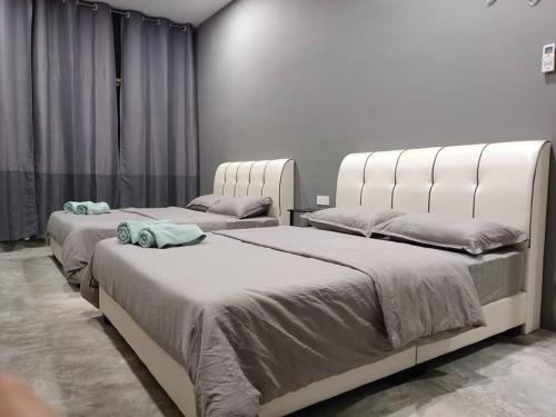 게스트 룸, Impian Stay 0.1 Townhouse with 3 bedrooms. near Wat Koh Wanararm Langkawi 게스트 룸, Impian Stay 0.1 Townhouse with 3 bedrooms. near Wat Koh Wanararm Langkawi