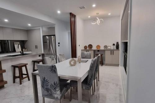 Beautiful New home in Throsby with 5 Bedrooms in نورثن كانبير ا Beautiful New home in Throsby with 5 Bedrooms in نورثن كانبير ا