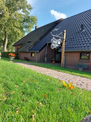 Entrance, Bed en Breakfast Het Oelenest in Hooghalen Entrance, Bed en Breakfast Het Oelenest in Hooghalen