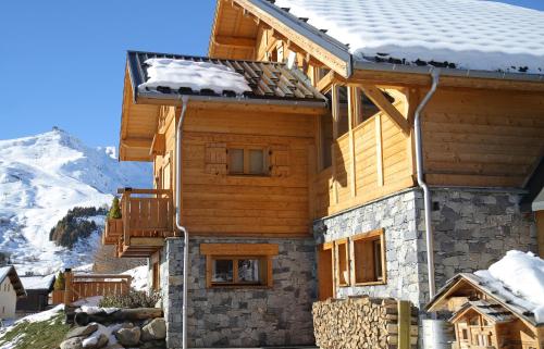 This photo about Odalys Chalet Jardin d'Hiver shared on HyHotel.com