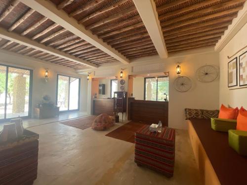 Al Bait resort with private swimming pools -HRS stables in Wadi Khadeja Al Bait resort with private swimming pools -HRS stables in Wadi Khadeja