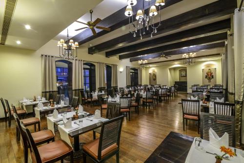 Étterem, Gokarna Forest Resort Kathmandu in Gokarna Étterem, Gokarna Forest Resort Kathmandu in Gokarna