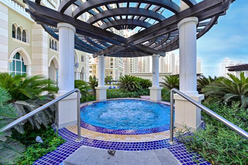 Retaj Baywalk Residence near The Qatar Pearl Retaj Baywalk Residence near The Qatar Pearl