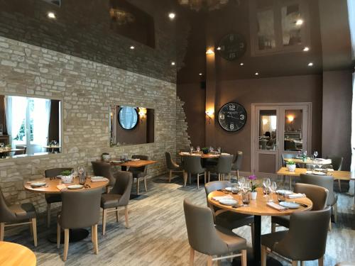 Logis Hotel-Restaurant Les Airelles in Neufchatel-en-Bray Logis Hotel-Restaurant Les Airelles in Neufchatel-en-Bray