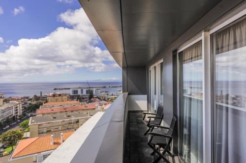 شرفة/ تراس, The Lince Azores Great Hotel in بونتا ديلجادا شرفة/ تراس, The Lince Azores Great Hotel in بونتا ديلجادا