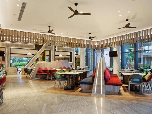 مطعم, إيبيس ستايلز باتام ناجويا (ibis Styles Batam Nagoya) in باتو امبار مطعم, إيبيس ستايلز باتام ناجويا (ibis Styles Batam Nagoya) in باتو امبار