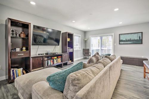 Long Branch Getaway Grill, 1 Block to Beach! in Long Branch (New Jersey) Long Branch Getaway Grill, 1 Block to Beach! in Long Branch (New Jersey)