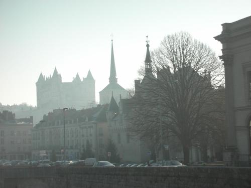 View, Appartement de 2 chambres avec vue sur la ville et wifi a Saumur in Saumur View, Appartement de 2 chambres avec vue sur la ville et wifi a Saumur in Saumur