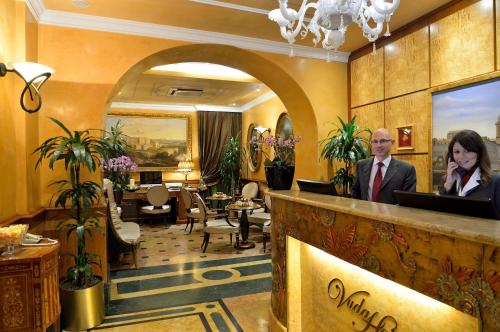 avla, Hotel Homs in Rim avla, Hotel Homs in Rim