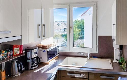 Kitchen, Amazing Apartment In Triel-Sur-Seine in Triel-Sur-Seine Kitchen, Amazing Apartment In Triel-Sur-Seine in Triel-Sur-Seine